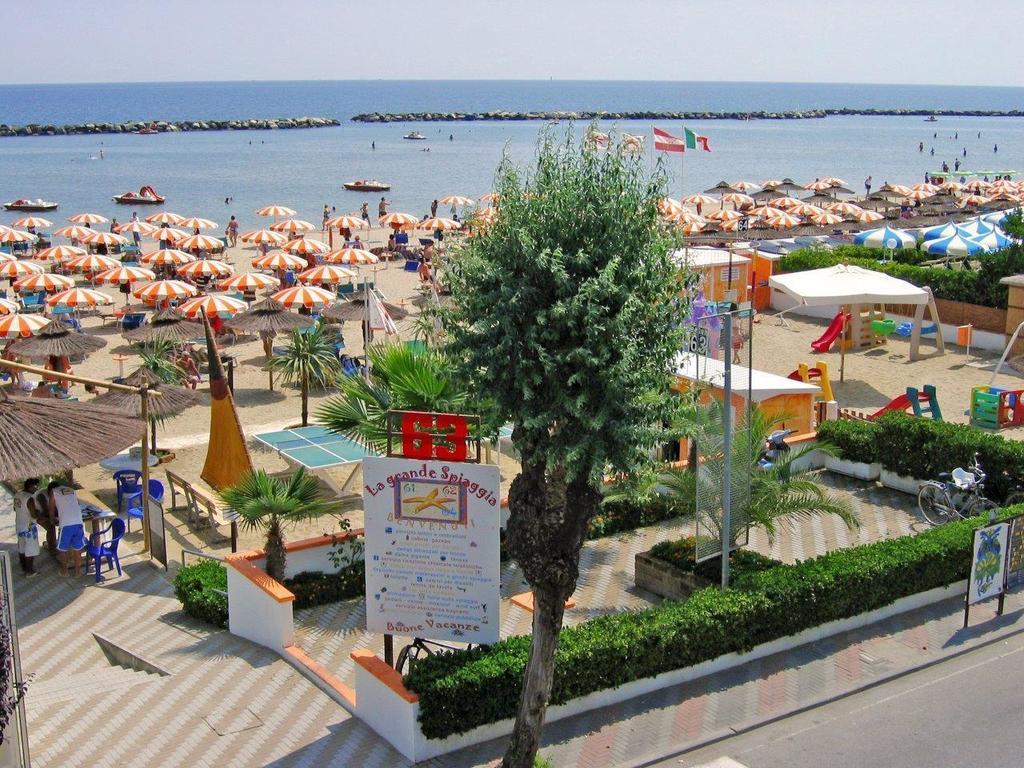 Hotel San Domingo Bellaria-Igea Marina Esterno foto